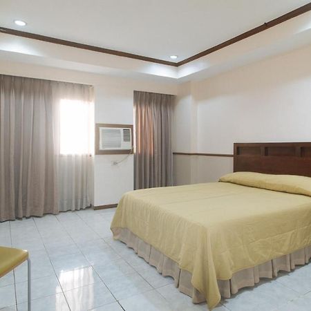 Garden Plaza Hotel Manila Kültér fotó
