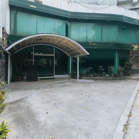 Garden Plaza Hotel Manila Kültér fotó